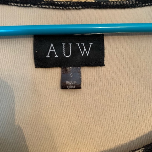 🦇 Polka Dot Pin-up Dress 🦇 - Picture 4 of 4